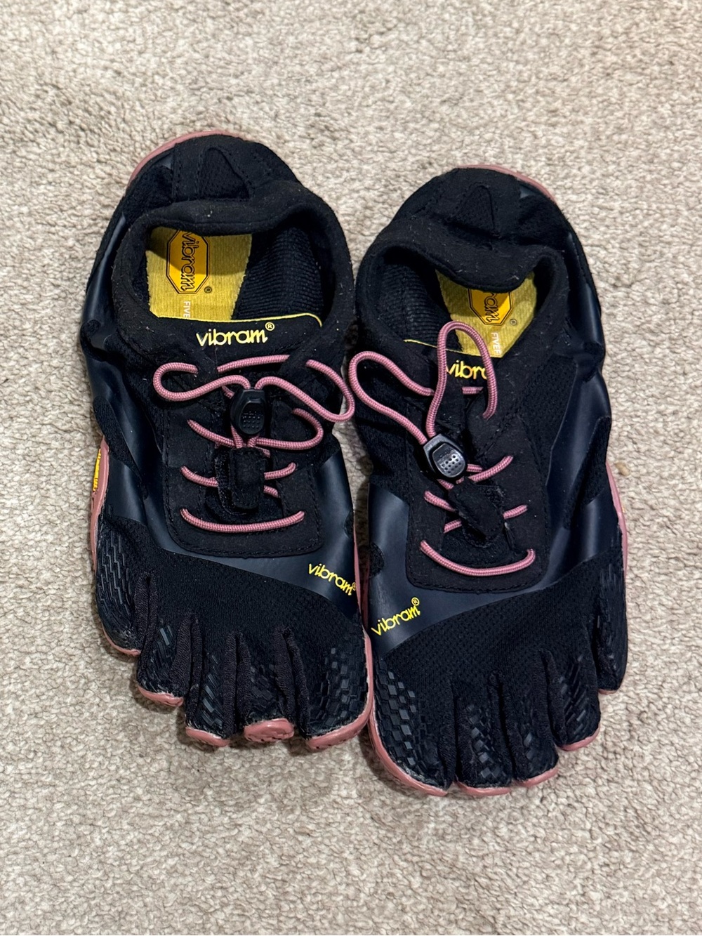 Vibram Fivefingers KSO EVO Barefoot Pink Sole Training Shoes Size 7.5-8